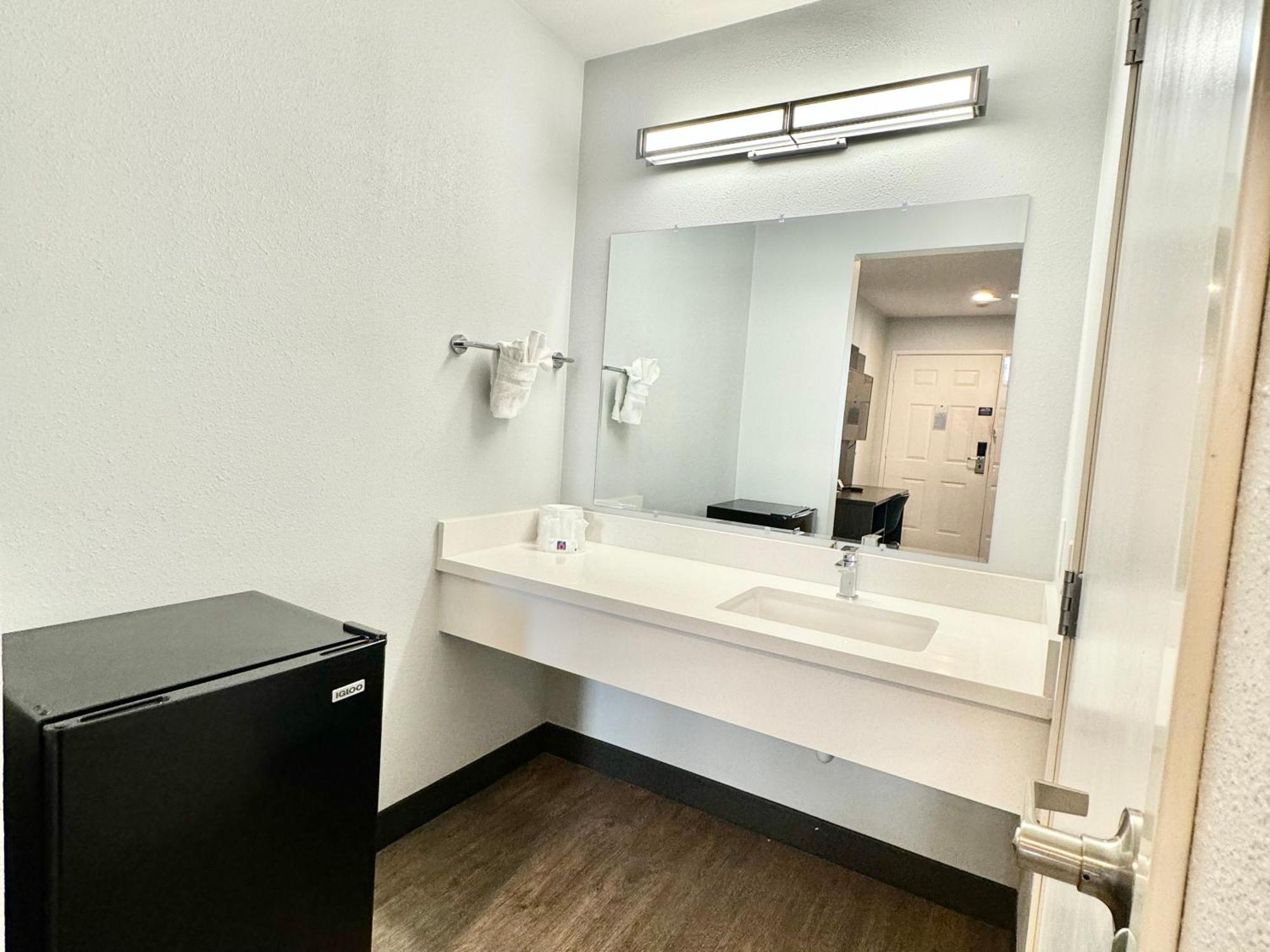 Motel 6-Bellflower, Ca - Los Angeles Экстерьер фото